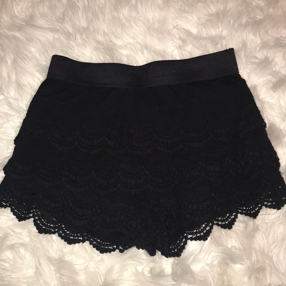 Ruffled Shorts